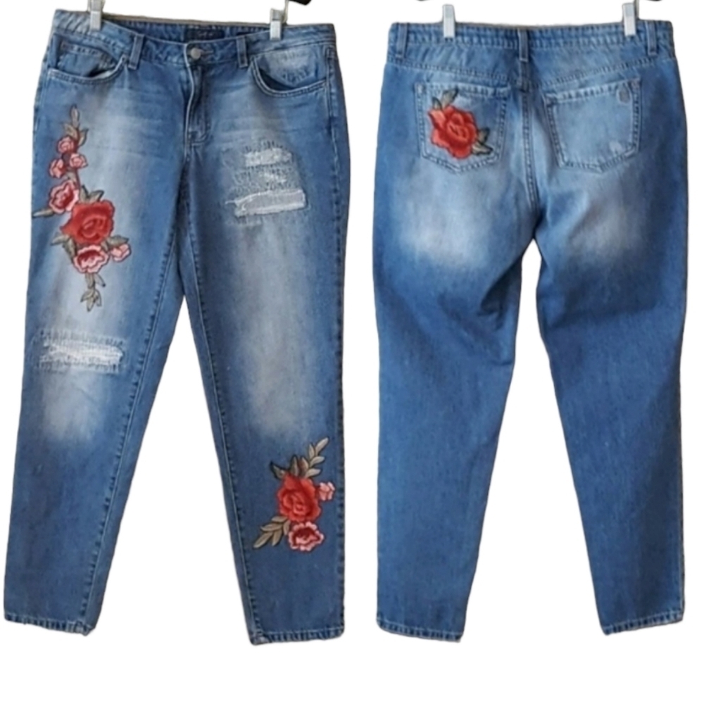 Jessica Simpson Y2K Faded and Distressed‎ Floral Jeans